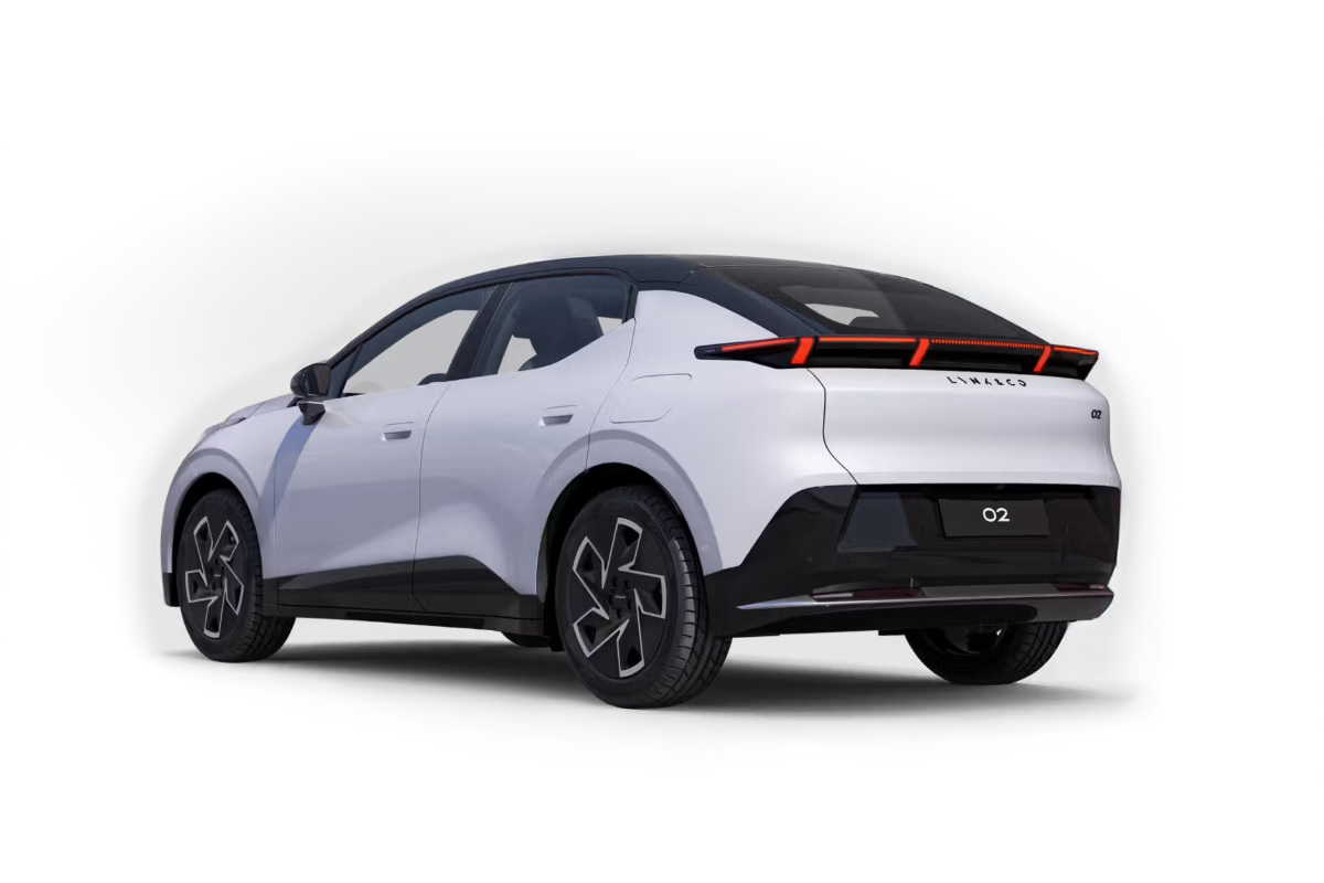 Lynk & Co 02 Core